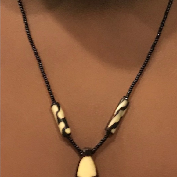 Handmade African Maasai Necklace - Picture 7 of 7